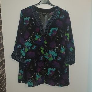 Beautiful Maggie Barnes blouse
